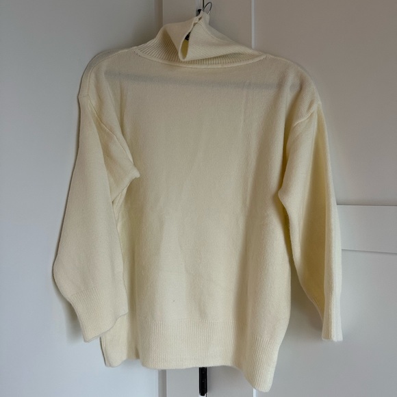 Oversized Cream Turtleneck Sweater - Picture 2 of 2